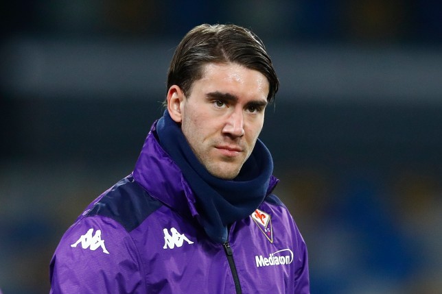 Chuyển nhượng Anh 14/1: Fiorentina sẵn sàng để Vlahovic gia nhập Arsenal