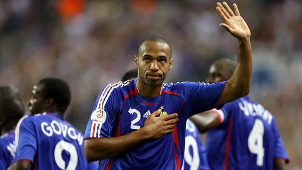 Thierry Henry là một trong số các cầu thủ Pháp được nhiều người yêu quý