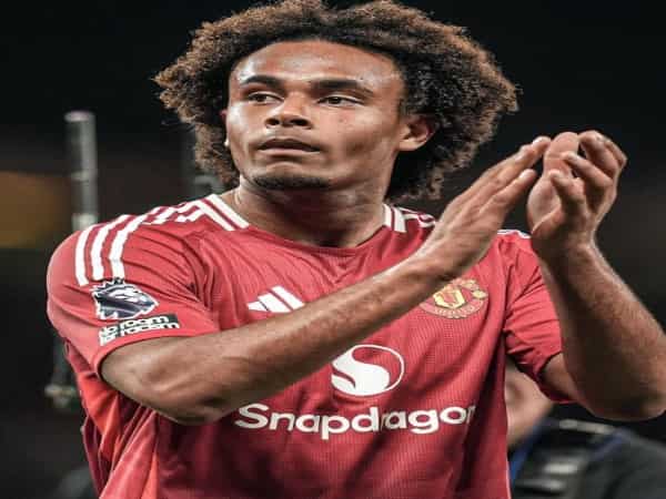 Tin BĐQT 22/10: Zirkzee ấn định ngày rời Man United