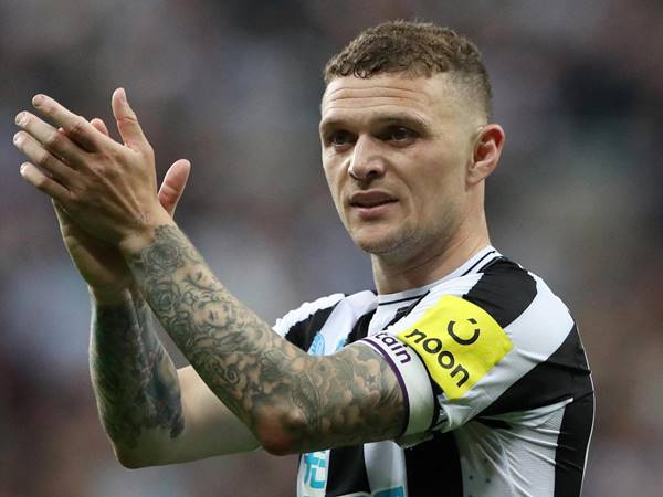 Tin BĐ Anh 18/2: Newcastle quyết tâm giữ chân Kieran Trippier