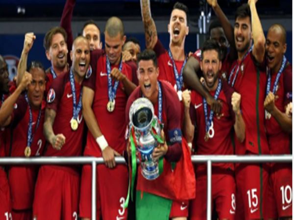 Ai vô địch Euro 2016? Những bất ngờ từ vòng bảng