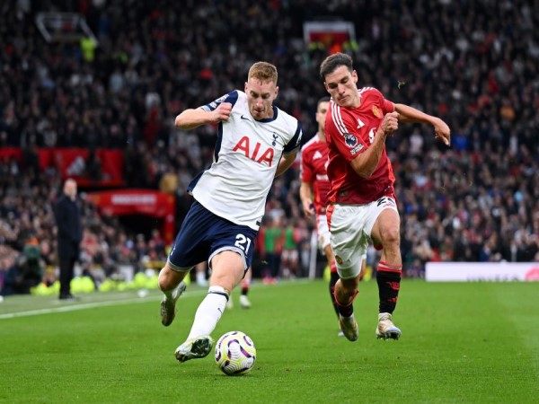 Tin MU: Tottenham bị FA phạt nặng trong trận thắng MU