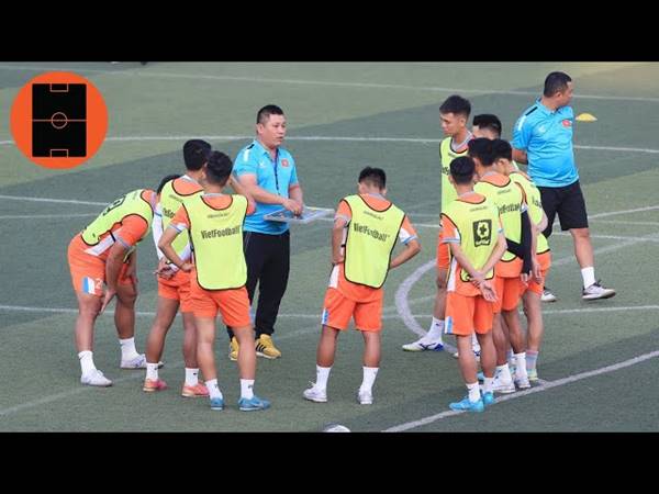 Cải thiện tư duy chiến thuật trong bóng đá hiệu quả