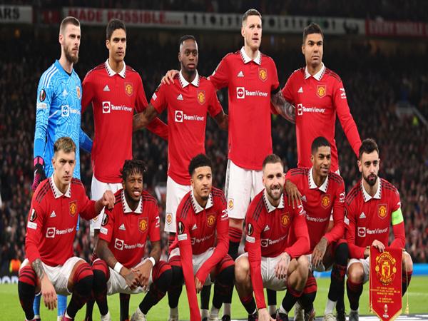 Kiến trúc và đặc điểm nổi bật của sân bóng Old Trafford