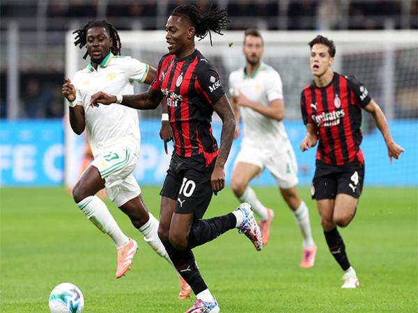 Bóng đá Ý 7/11: Người Milan giành chiến thắng trước Roma