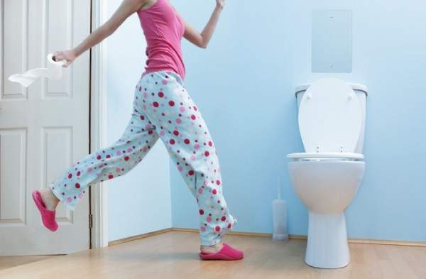 Ngủ mê thấy đi vệ sinh trong nhà mình