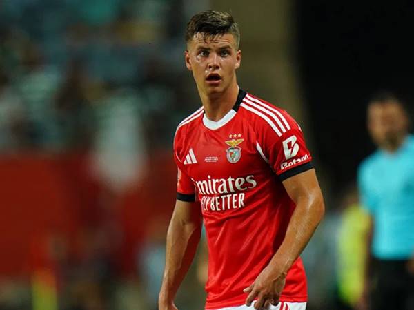 Tin MU: Samuel Dahl là mục tiêu chuyển nhượng của MU