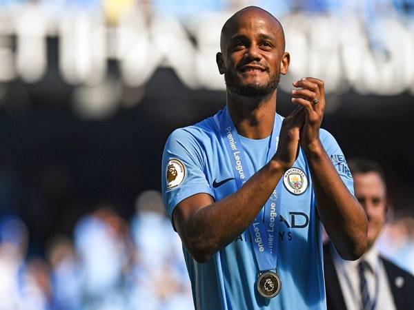 Vincent Kompany - trung vệ vĩ đại nhất